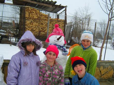 Children at Casa Valentin in Winter